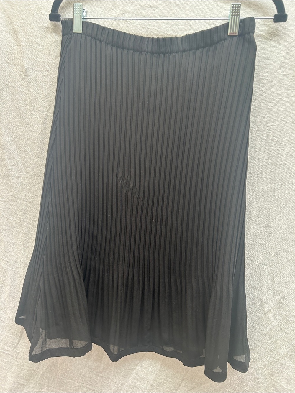 Sunny Leigh Black Pleated Midi Skirt